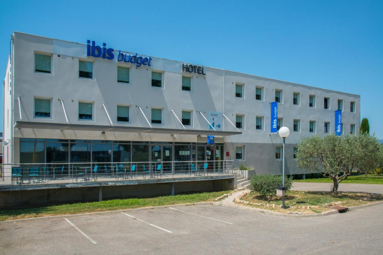 ibis budget Pertuis Portes du Luberon Buitenkant foto