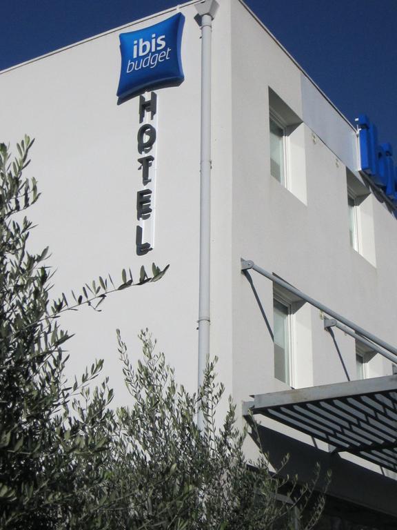 ibis budget Pertuis Portes du Luberon Buitenkant foto