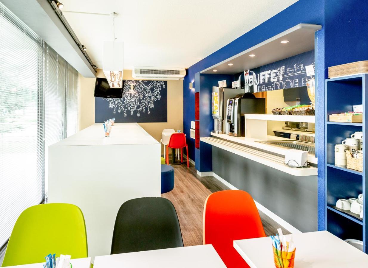 ibis budget Pertuis Portes du Luberon Buitenkant foto